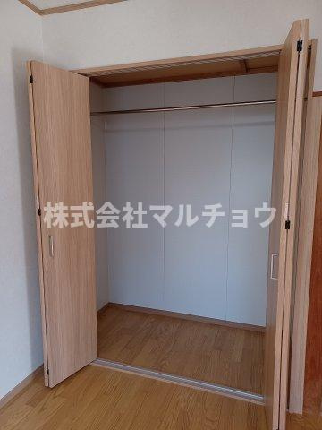 あけぼの三戸一の収納|こまごまとしたものを収納できそうですね