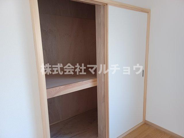 あけぼの三戸一の収納|便利な収納スペースです