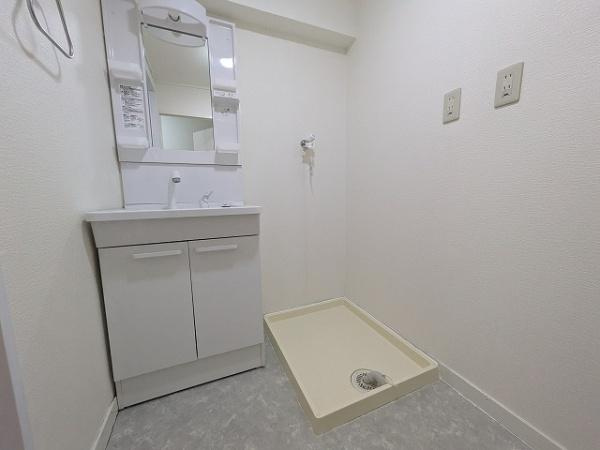 【独立洗面台】 | 日商岩井京橋ハイツ