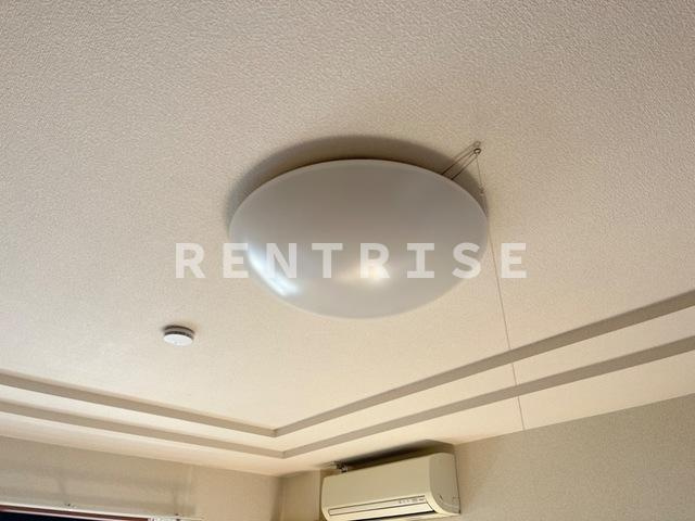 ラッキーズハイツ|照明器具