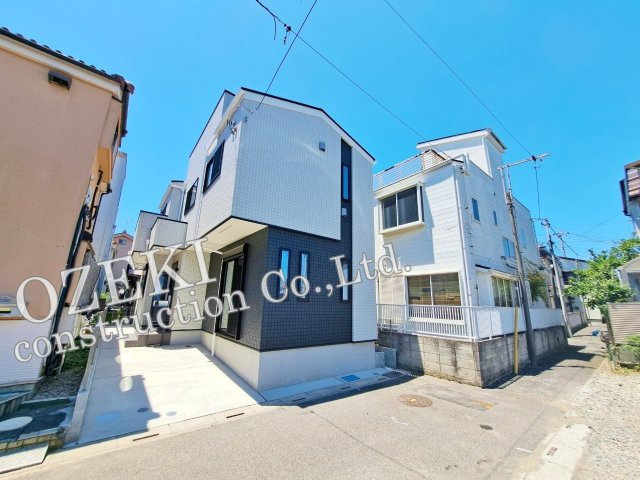 越谷市大房新築戸建て　屋上付き物件♪