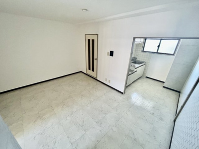 【居間・リビング】 | サンハイツ旭ヶ丘