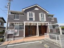 エレガンシアの画像