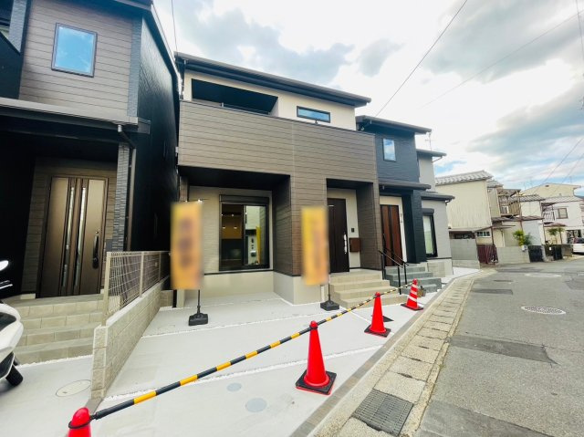 梅津罧原町　7号地の外観