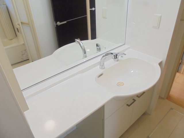 スリーズの洗面所