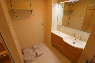 【洗面所】 | ゼフィール