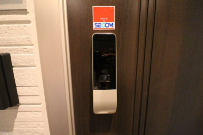 【その他】 | ゼフィール