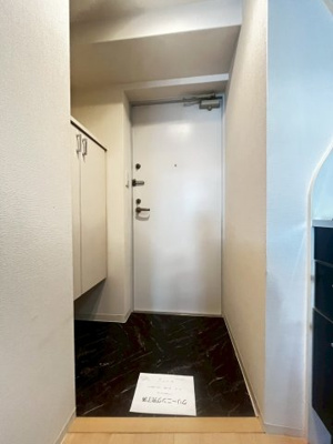 【玄関】 | SERENiTE千里丘