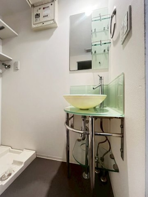 【洗面所】 | SERENiTE千里丘