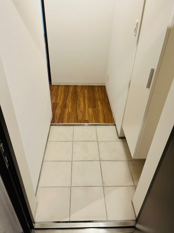 仲介手数料０円！！ザ・テラス丸の内の玄関