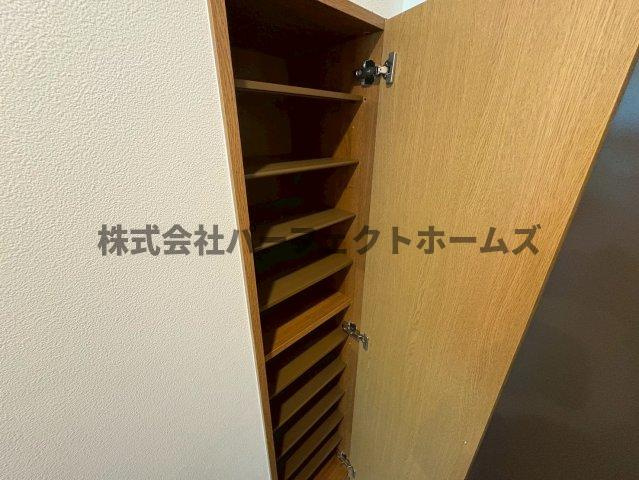 枚方グランドマンションの収納|便利な収納スペースです