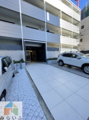 【エントランス】 | タウンM&E B棟