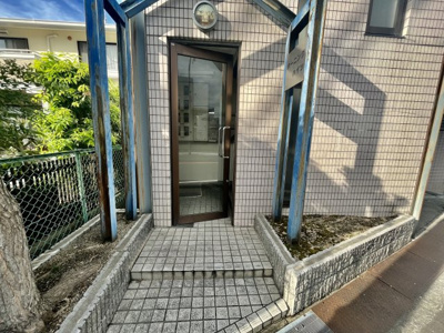 【エントランス】 | ターニングハイツ