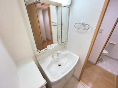 【独立洗面台】 | メゾンドフルール