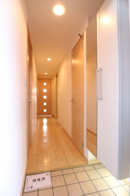 【玄関】 | 西舞子壱番館