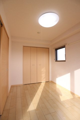 【寝室】 | 西舞子壱番館