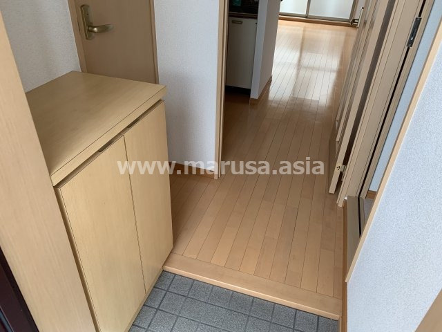 Ａｎｅｌａ（アネラ）の玄関