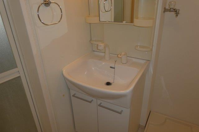 シャルマンの独立洗面台|洗髪洗面化粧台