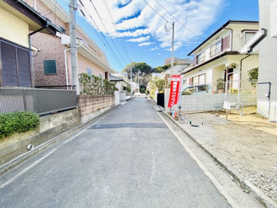 【周辺】 | ☆南道路×陽当り良好×閑静な住宅地☆仲介手数料不要！新築／藤沢市本藤沢５丁目２号棟 | 【区画②】南道路で陽当たり良好!(^^)!交通量が少なく「THE 閑静な住宅街」といったイメージそのままです(^_-)-☆