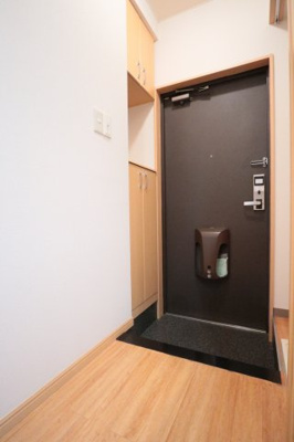【玄関】 | デフィーメゾン | 玄関