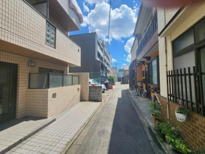 神泉苑マンションの地図|前面道路