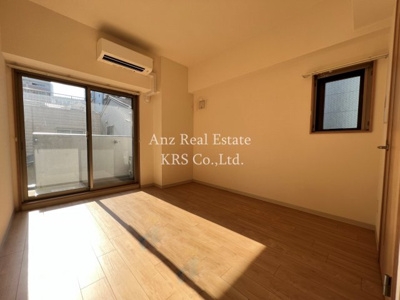 【居間・リビング】 | フォーリアライズ南堀江ヴィータ | 2面採光のお部屋です