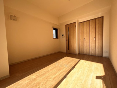 【居間・リビング】 | フォーリアライズ南堀江ヴィータ | ２面採光のお部屋です