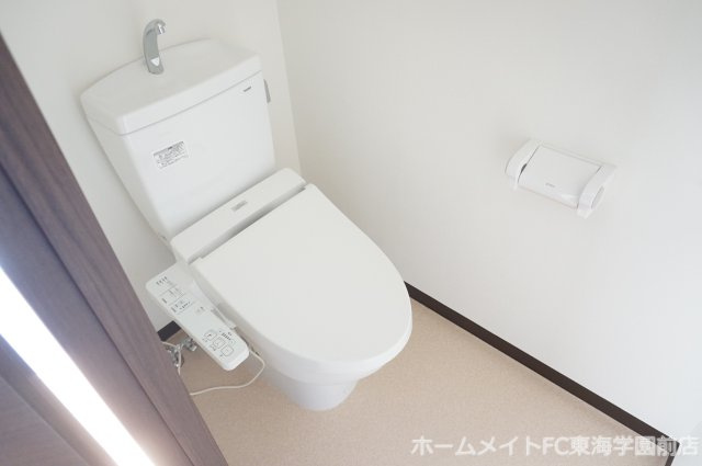 熊本市中央区薬園町の賃貸マンションのトイレ