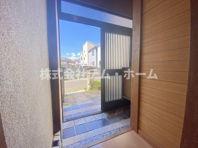 【玄関】 | 柏原市太平寺2丁目貸家