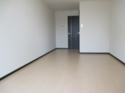 【洋室】 | フジパレス吹田ウエスト１番館 | 明るくキレイなお部屋です