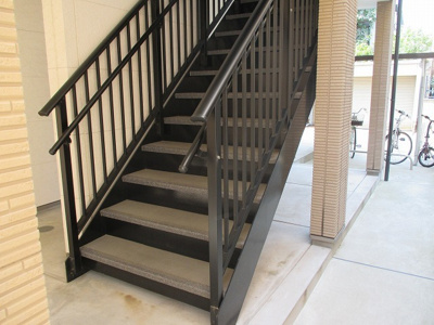 【その他共用部分】 | フジパレス吹田ウエスト１番館 | 共用階段です