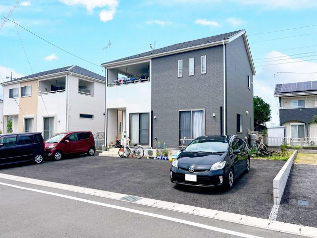 太田市新田木崎町　中古住宅の外観