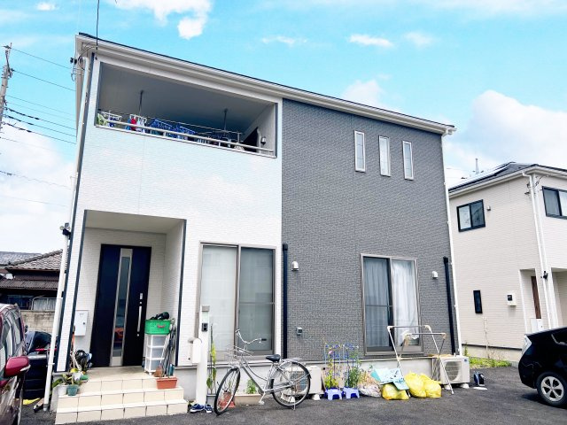 太田市新田木崎町　中古住宅の外観