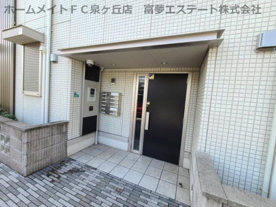 【エントランス】 | WISTERIA PLACE E・B・R（ウィステリアプレイスイービーアール）