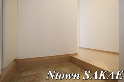 【玄関】 | REGALEST黒川 | ゆったりとした玄関です