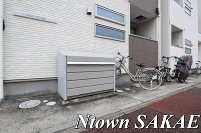 【エントランス】 | REGALEST黒川 | 清潔なエントランスです