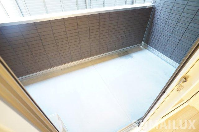 D-room新屋敷のバルコニー