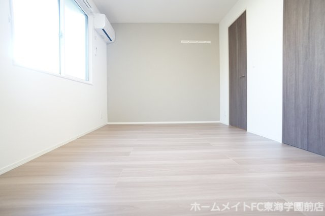 熊本市中央区新屋敷１丁目のアパートの寝室