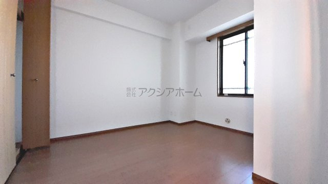 ウインベルコーラス狭山ヶ丘の子供部屋|約5.1帖 洋室