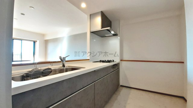ウインベルコーラス狭山ヶ丘のキッチン