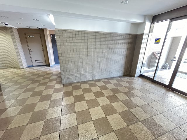 ウインベルコーラス狭山ヶ丘のロビー