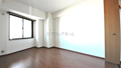 【寝室】 | ウインベルコーラス狭山ヶ丘 | 約6.6帖 洋室