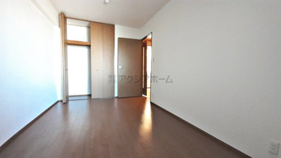 【寝室】 | ウインベルコーラス狭山ヶ丘 | 約6.6帖 洋室