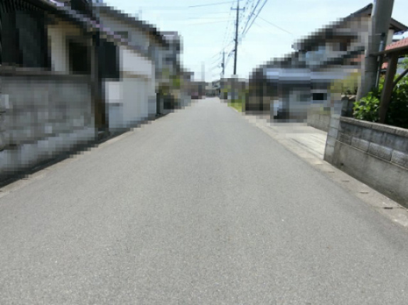 米子市尾高戸建の前面道路含む現地写真
