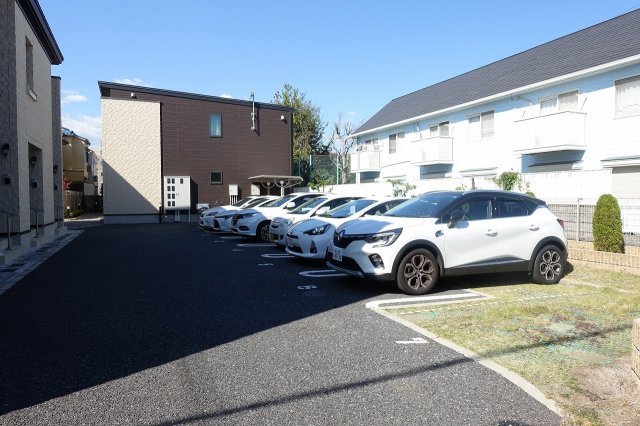 エトワール学文殿Ｂの駐車場