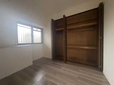 【玄関】 | 太平パシフィック南花田