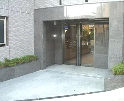 【エントランス】 | ルーブル中野弥生町　12822 | ゆとりのあるエントランスです(^^)/