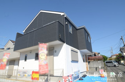 【外観】 | 海老名市国分寺台１丁目　新築戸建て　全2棟　【仲介手数料無料】 | 建物完成しました！！内見可能です♪