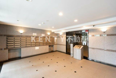 【エントランス】 | ルーブル多摩川弐番館 | 建物の内部です