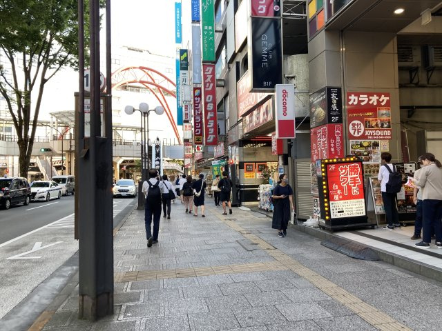 カメヤビルの周辺